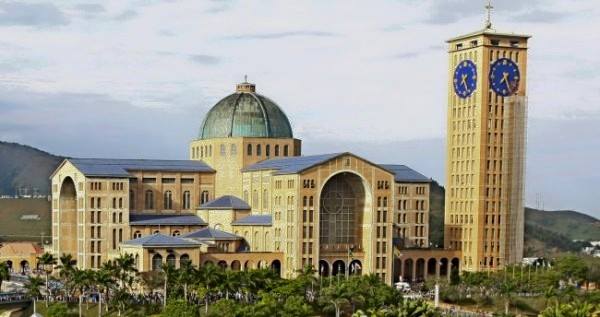 Second largest basilica not big enough for Vincentian youth
