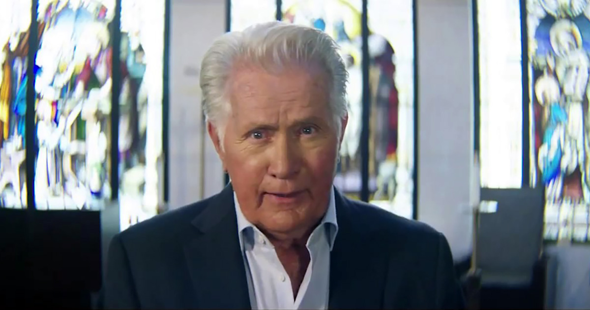 Actor Martin Sheen Invites us to the Film Festival “Finding Vince 400”