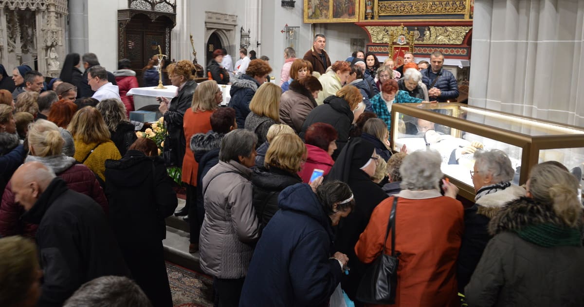 Pilgrimage of the Relics of St. Vincent: Return to Slovakia
