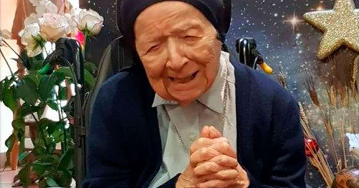 French Daughter of Charity to turn 117 after surviving COVID-19
