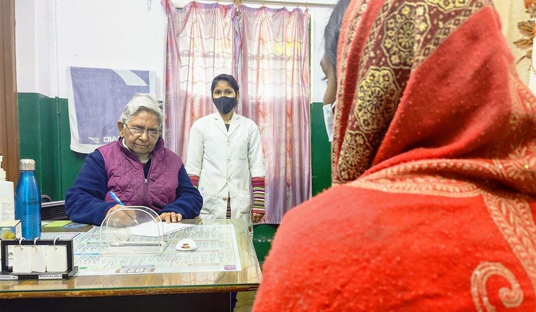 Healing Hands at Bakhtiapur Health Clinic, India