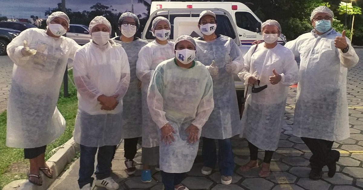 El proyecto «Médicos de la caridad» lleva ayuda a familias de enfermos de Covid-19 en Manaos (Brasil)