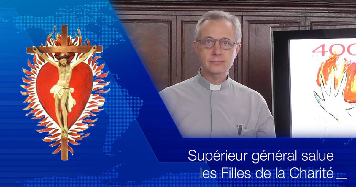 Supérieur général salue les Filles de la Charité