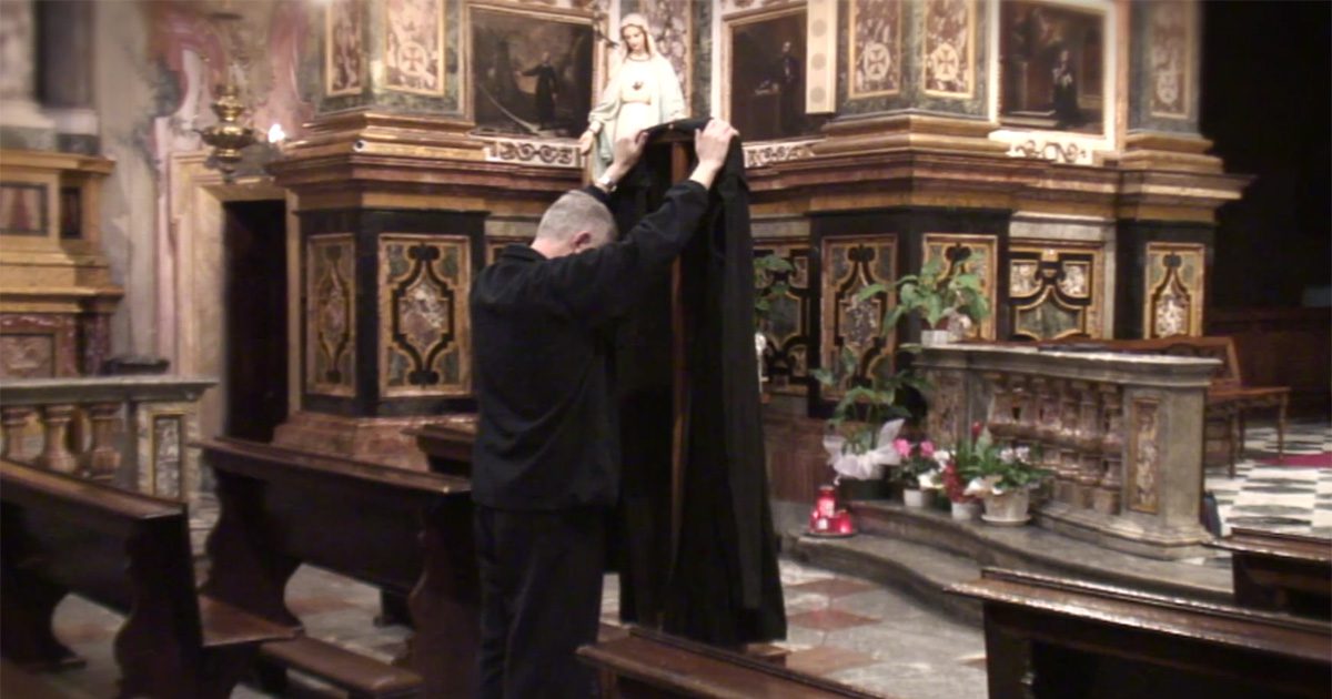 Enveloppez-vous avec le manteau de Saint Vincent • Une vidéo du P. Tomaž Mavrič, c.m.