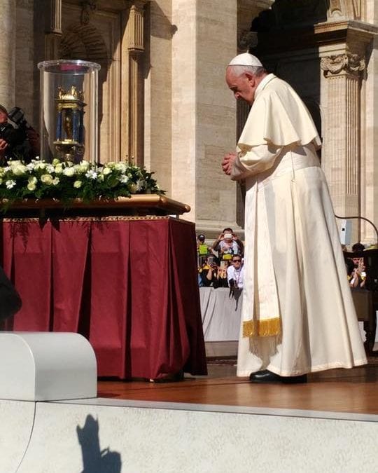 Il papa alla Famiglia Vincenziana: adorare, accogliere e andare!