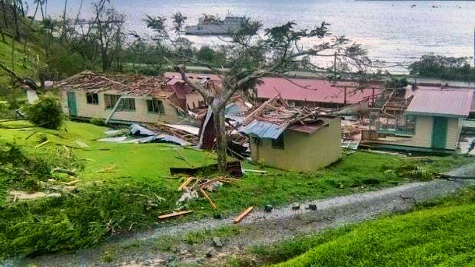 Misjonarze na Fidżi przetrwali atak cyklonu