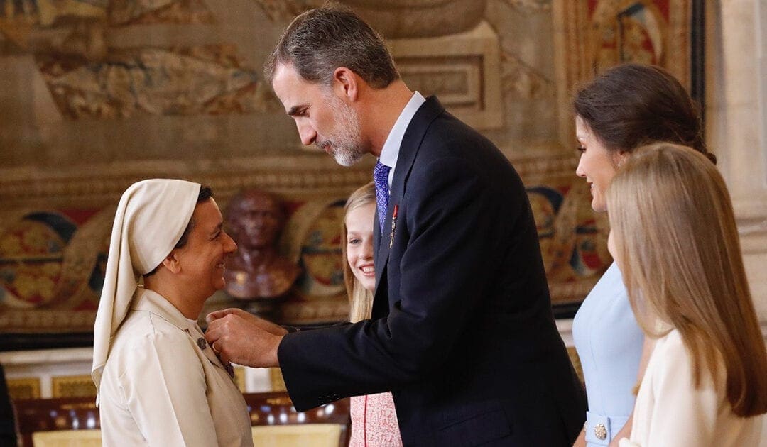 Siostra Miłosierdzia, Mónica de Juan Sánchez uhonorowana hiszpańskim Orderem za Zasługi Cywilne