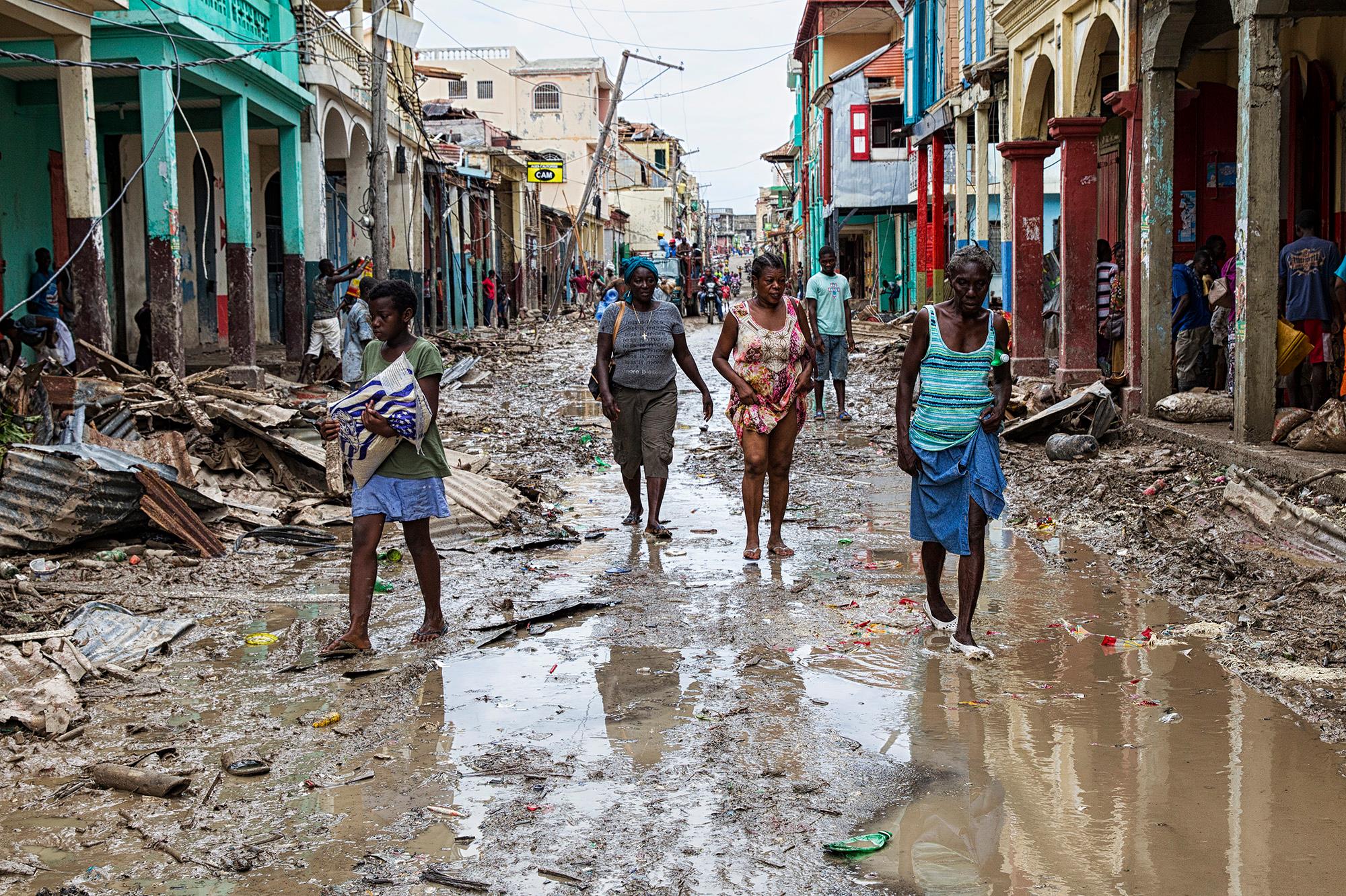 Filha da Caridade que mora no Haiti relata estragos do furacão Matthew