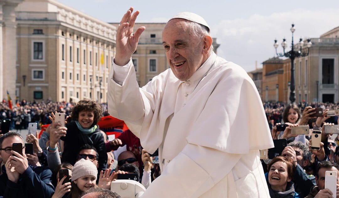 29 de junho celebra o Dia do Papa