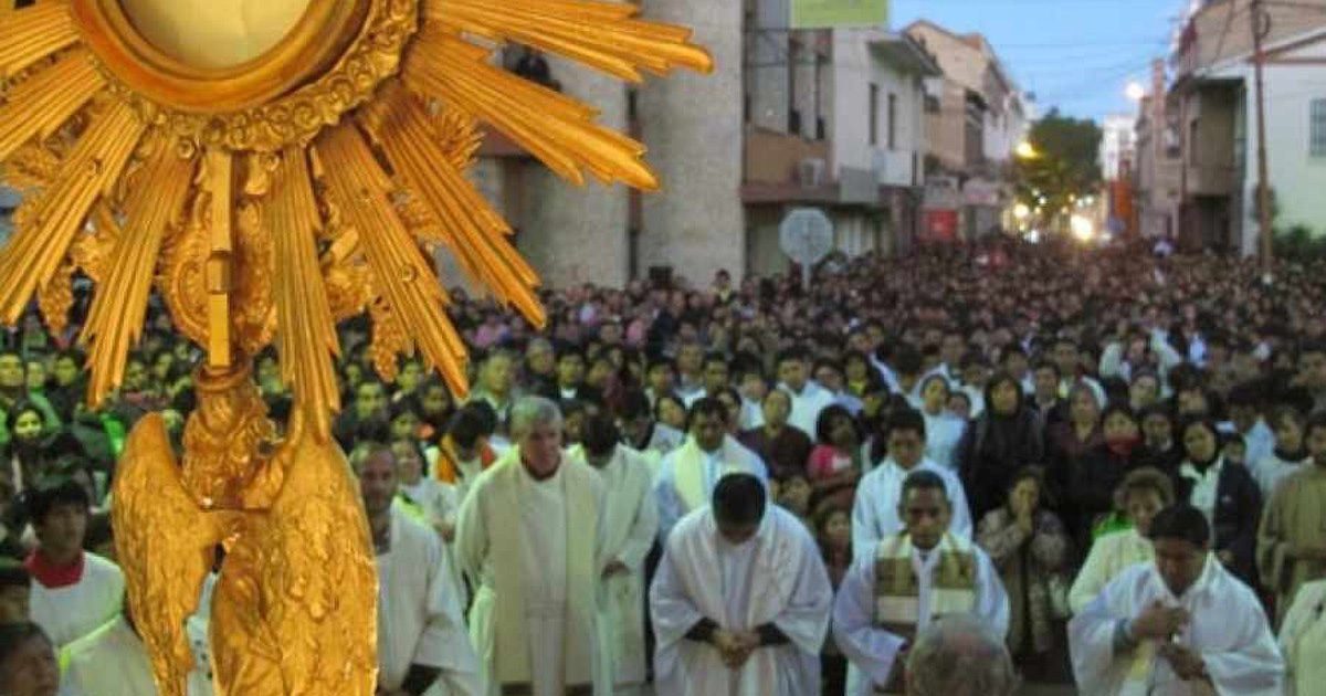 Corpus Christi: Celebrar o dom da Eucaristia como Vicentinos